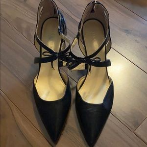 Ivanka Trump bow heels